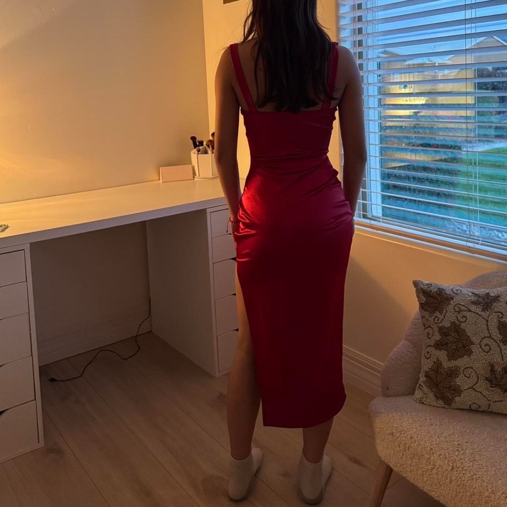 Windsor Red Bodycon Cocktail Dress
